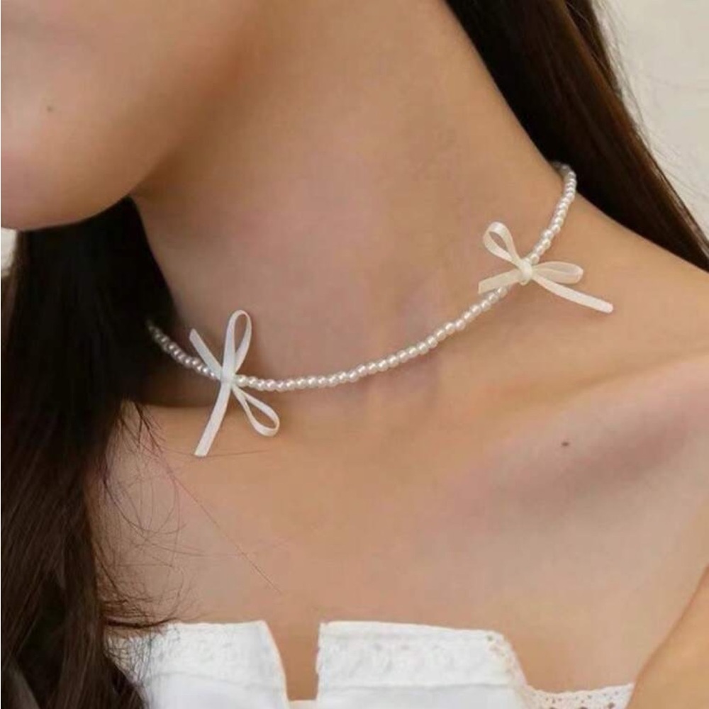 Coquette Cutie Beaded Choker Necklace NEW 🏷️